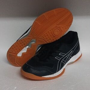 Womens ASICS Volleyball Shoes size 9